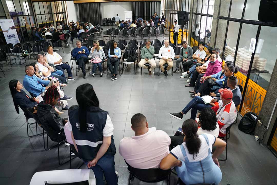 Imagen espacio de diálogo social con enfoque territorial del ICETEX llega a Sahagún