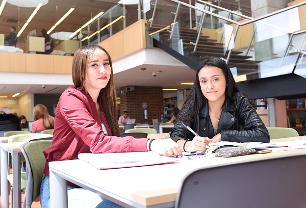 Imagen ICETEX convocatorias de becas para estudiar maestrías en España