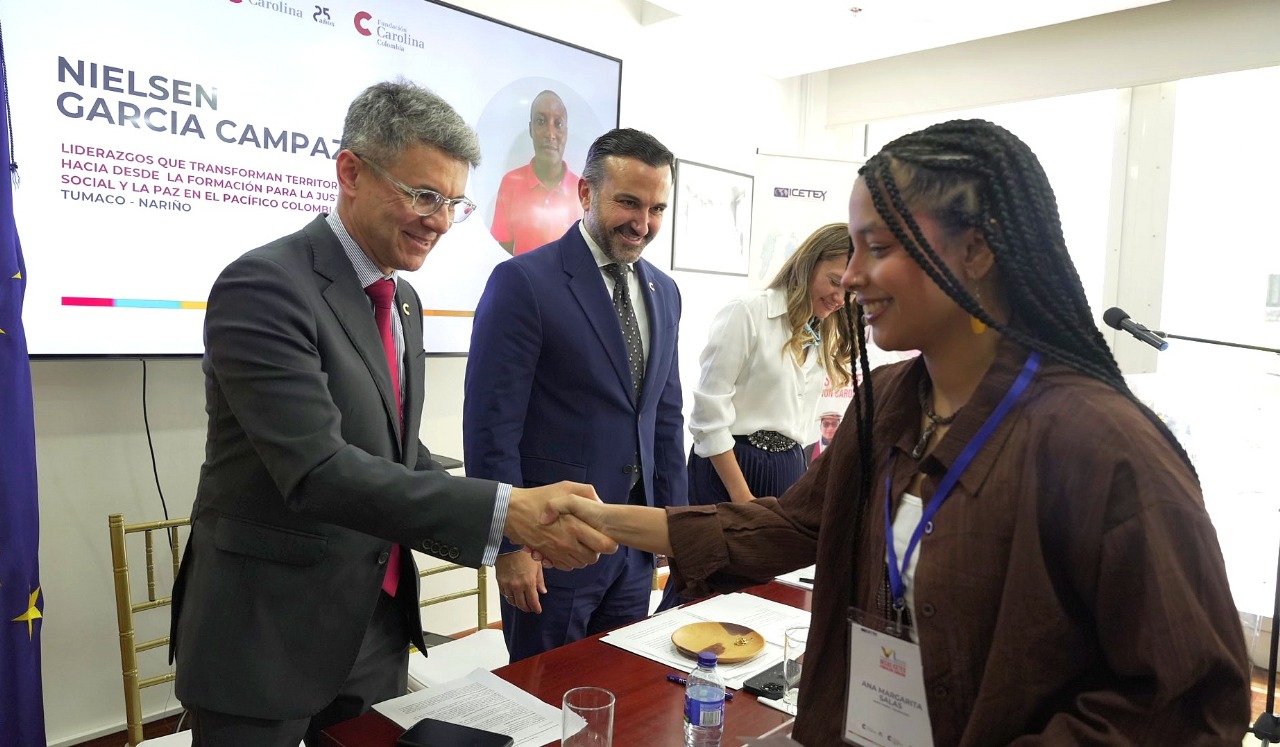 Imagen Presidente ICETEX y la Fundación Carolina
