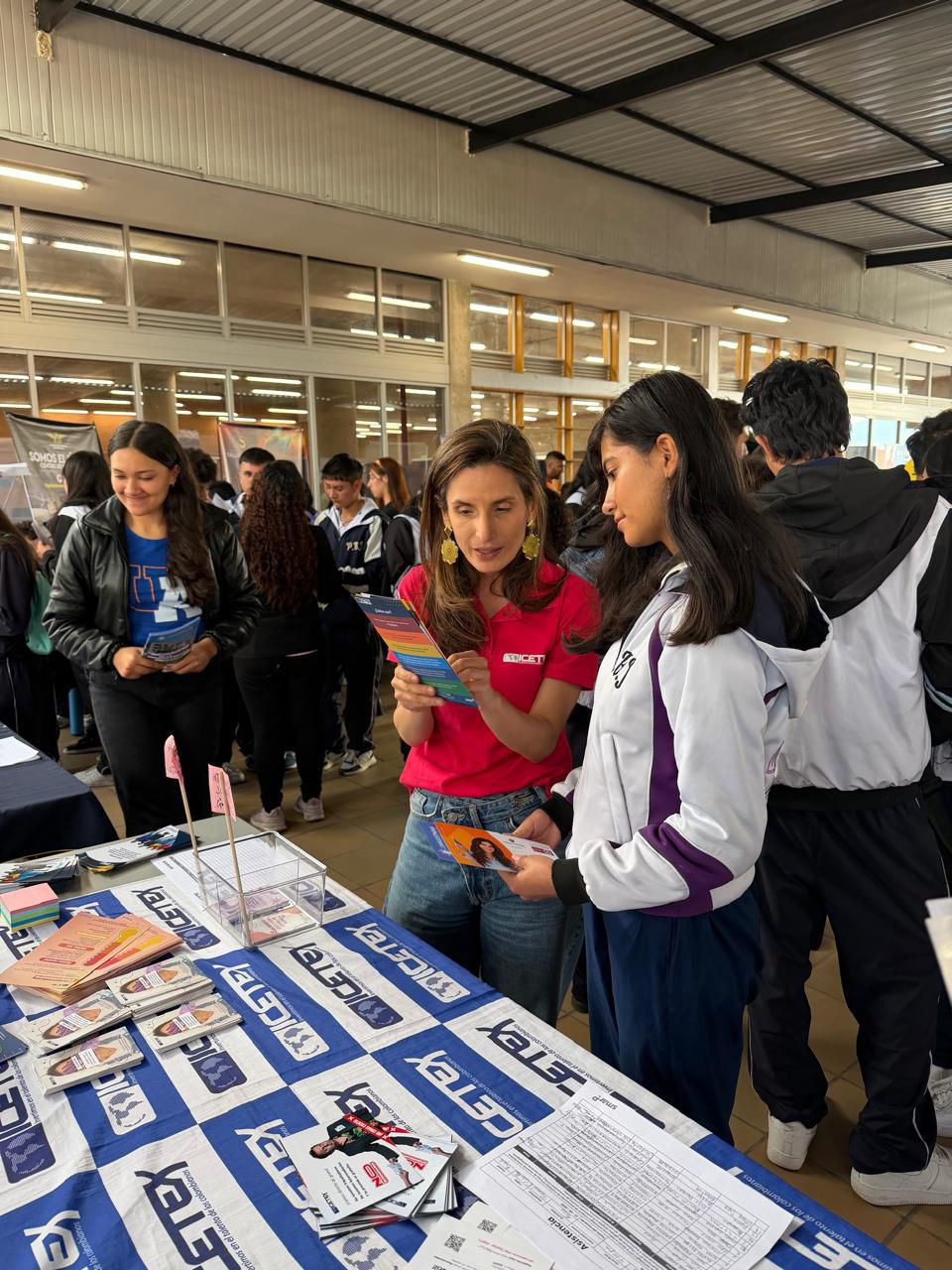 Foto Comunidad ICETEX fomenta los entornos seguros para la ciudadanía