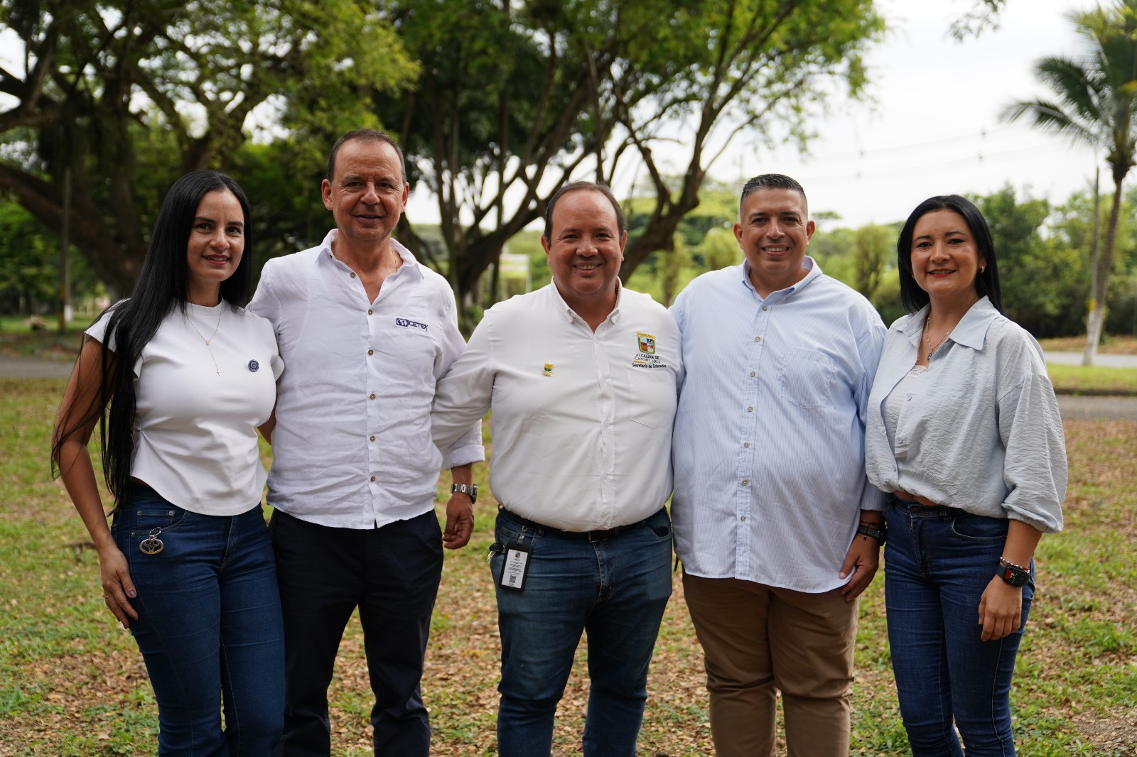 Foto representantes de ICETEX y Corponadecol