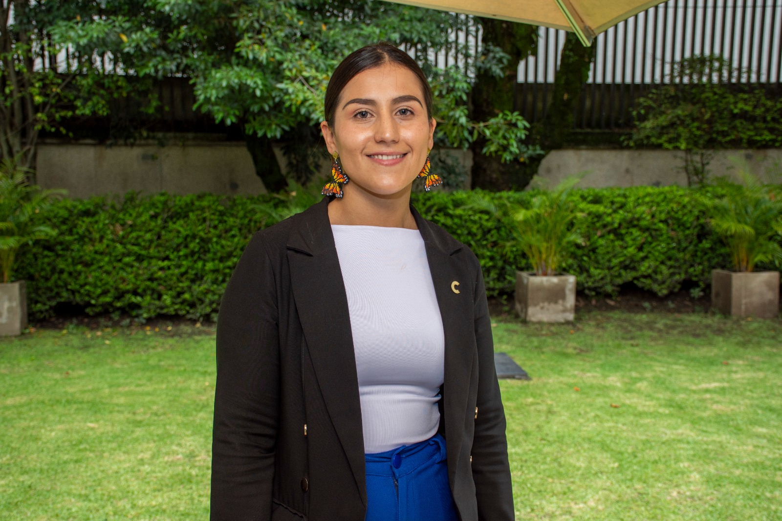 Foto de estudiante sonriendo