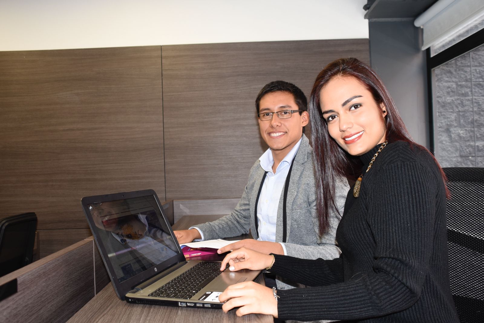 Beneficiarios de ICETEX a China