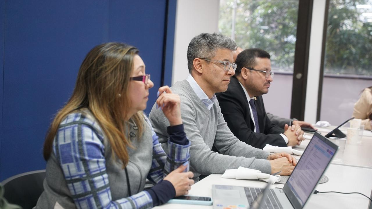 Imagen ICETEX y la delegación de CONAPE de Costa Rica