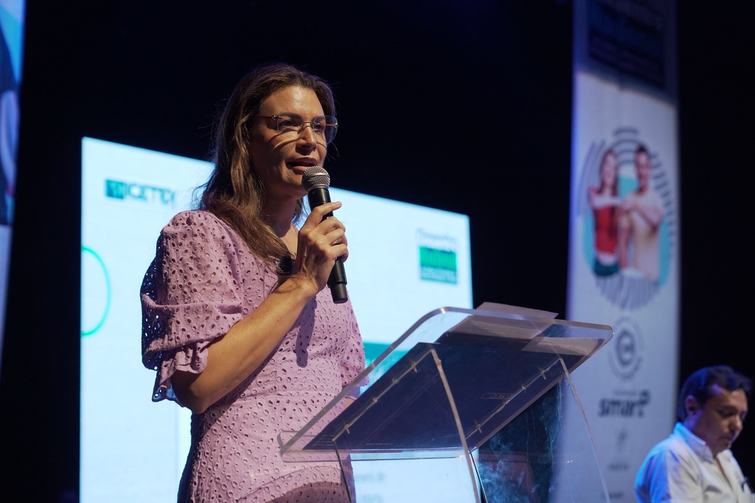 Ingrid Gómez Ceballos, secretaria de la Mujer y Equidad de Género de Santa Marta, destacando la importancia de fortalecer acciones institucionales por la equidad y la protección de los derechos de las mujeres. 