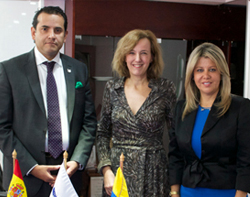 Firma el convenio para la readecuacion del Colegio Mayor Miguel Antonio Caro ubicado en Madrid,España