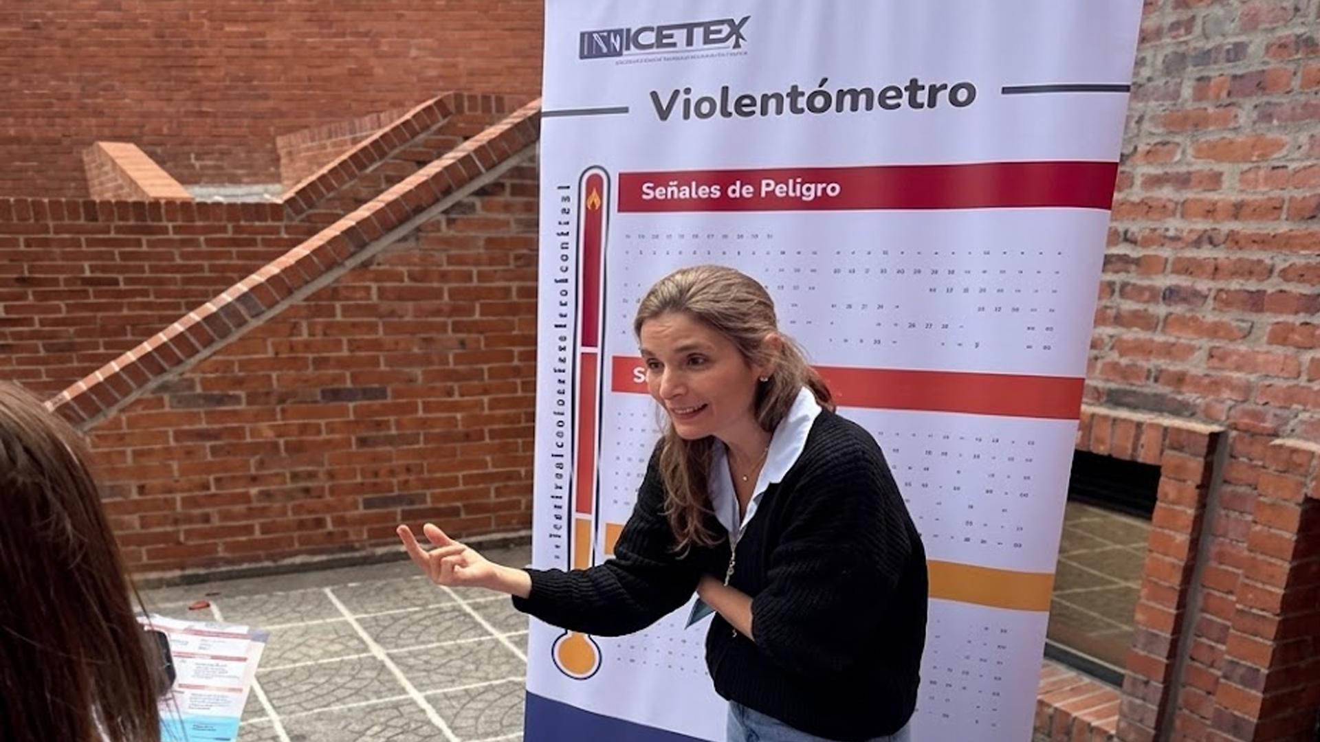 Portada de la estrategia pedagógica Violentómetro