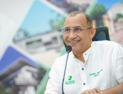 Fotografía del Dr. Rober Romero Ramírez